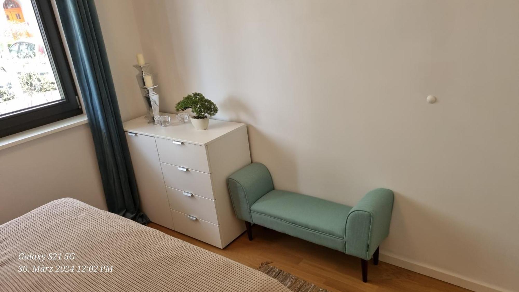 Luxi Luxurioeses Mit Terrasse Und Garten Mitten In Berlim